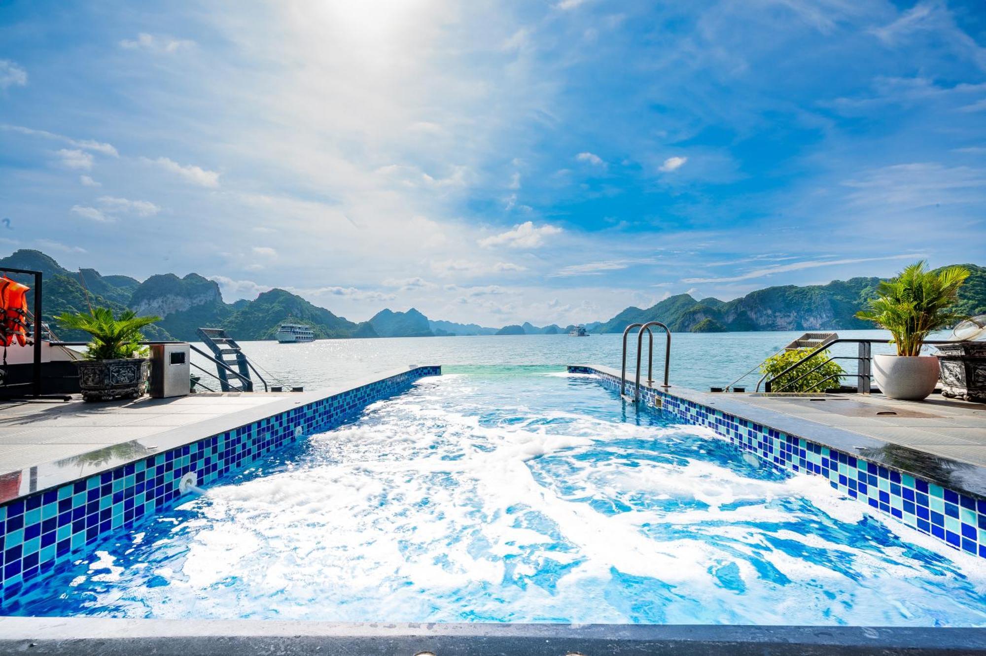 Hotel Velar Of The Sea Ha Long Zewnętrze zdjęcie